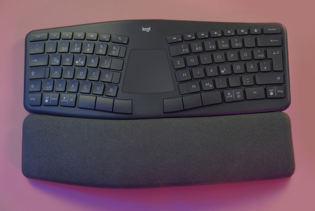 trackpad in the middle